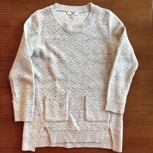 Ya Los Angeles One Size Sweater